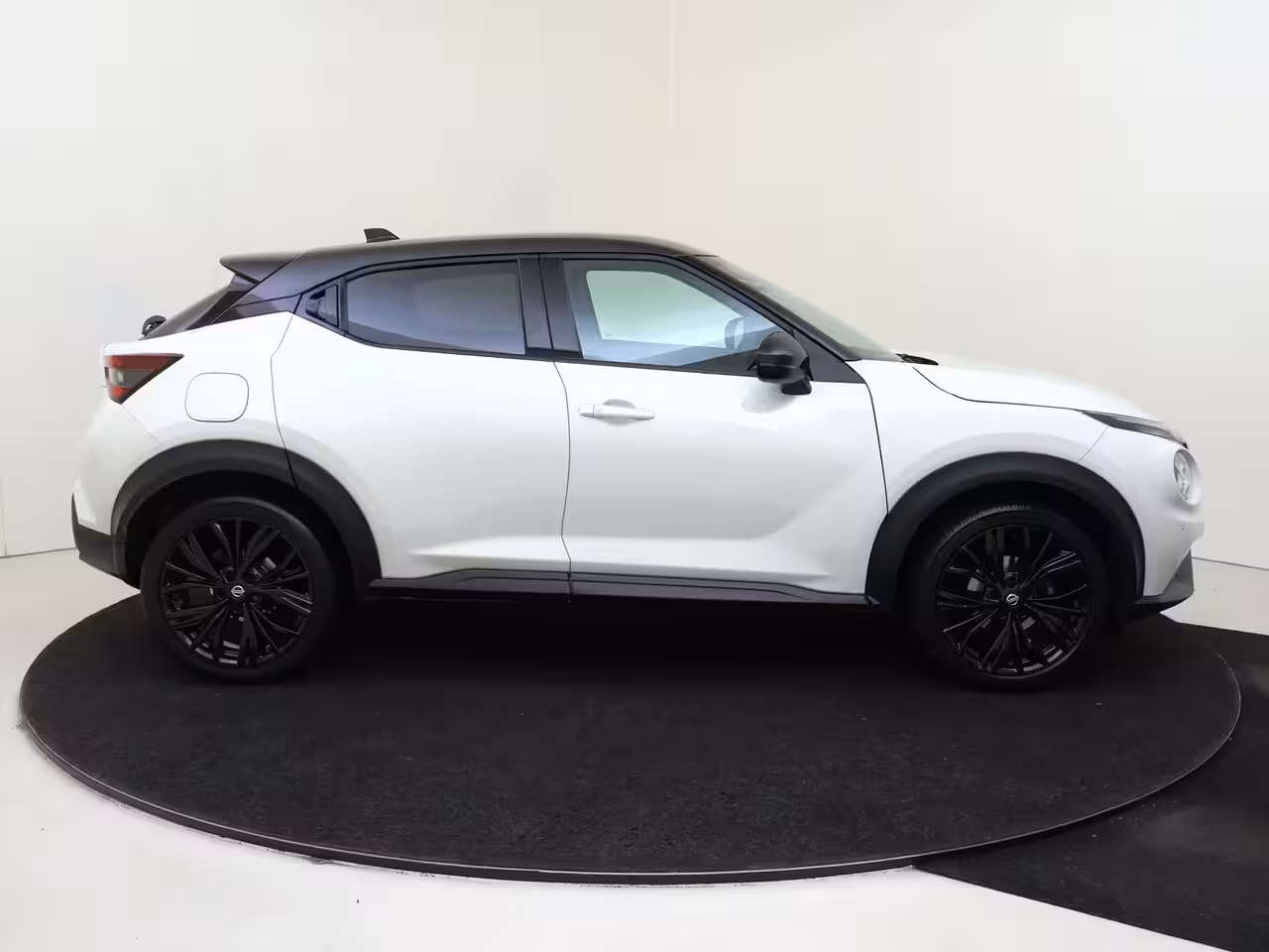Nissan Juke 1.0 DIG-T Enigma Apple Carplay | LM Velgen | Parkeercamera | Cuise control | Climat Contro