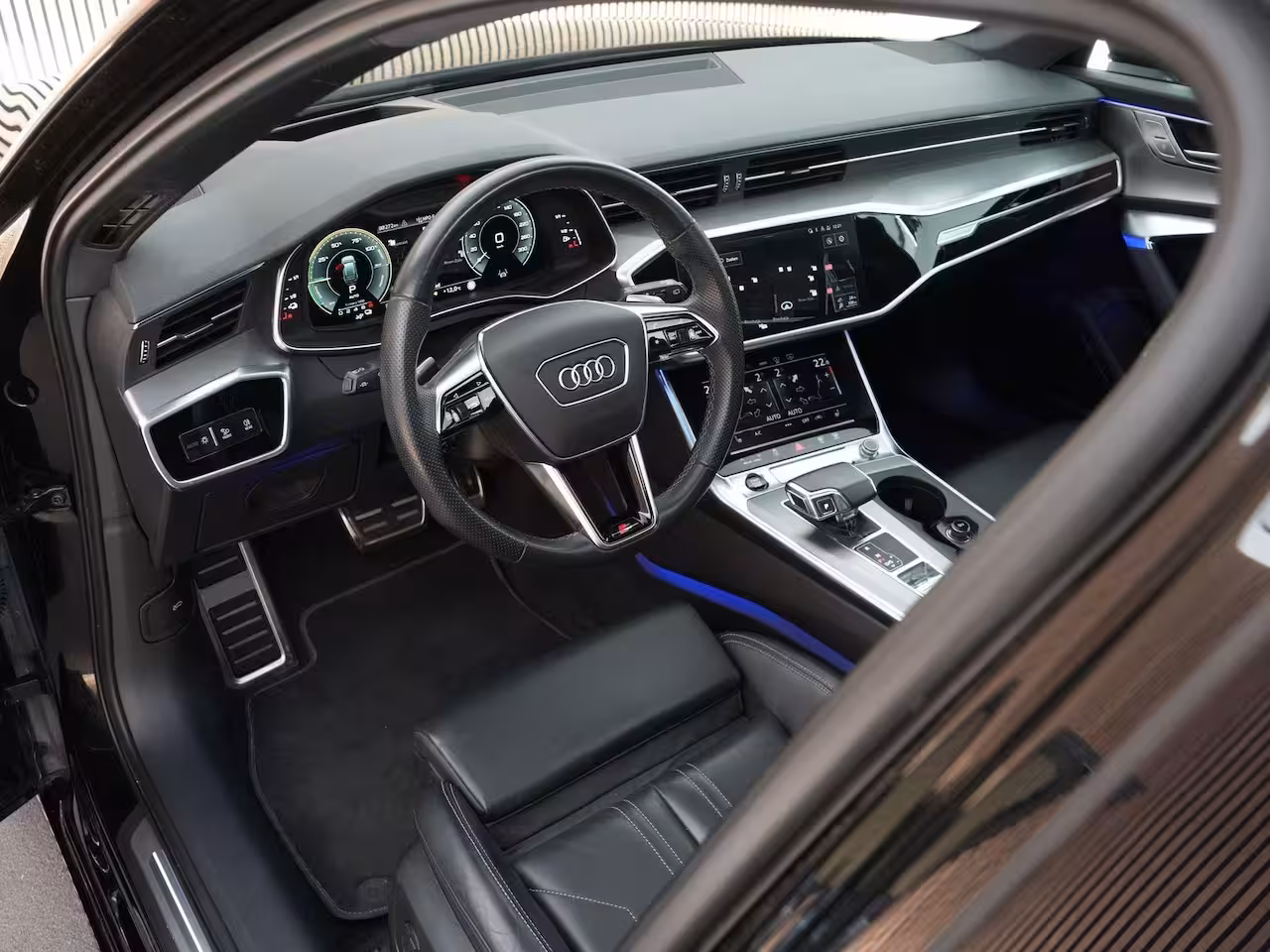 Audi A6 Avant 55 TFSI e 367pk quattro Pro Line S Competition |pano|S-line|leder|head-up|memory|ACC|elk.