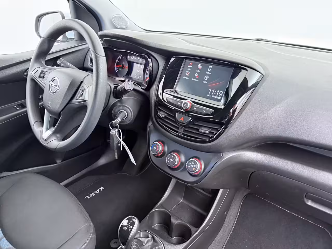 Opel Karl 1.0 Rocks Online Edition / Navigatie / Parkeersensoren / Carplay / Airco / 15'' LMV