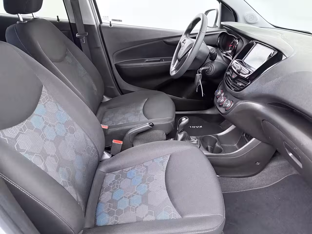 Opel Karl 1.0 Rocks Online Edition / Navigatie / Parkeersensoren / Carplay / Airco / 15'' LMV