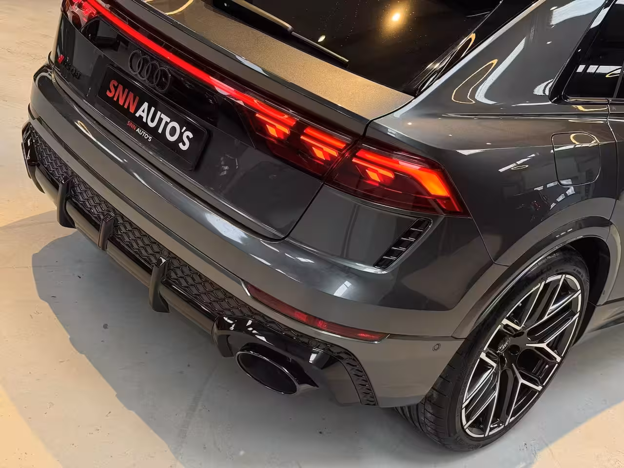 Audi Q8 4.0 TFSI RSQ8 Quattro Performance Keramisch|Massage|Pano|