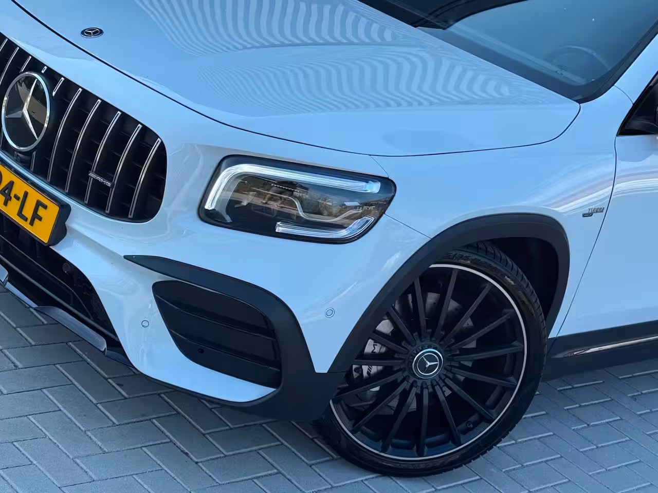 Mercedes-Benz GLB AMG 35 4MATIC Premium Plus | BOMVOL | DEALER