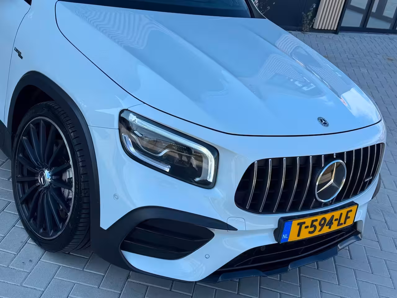 Mercedes-Benz GLB AMG 35 4MATIC Premium Plus | BOMVOL | DEALER