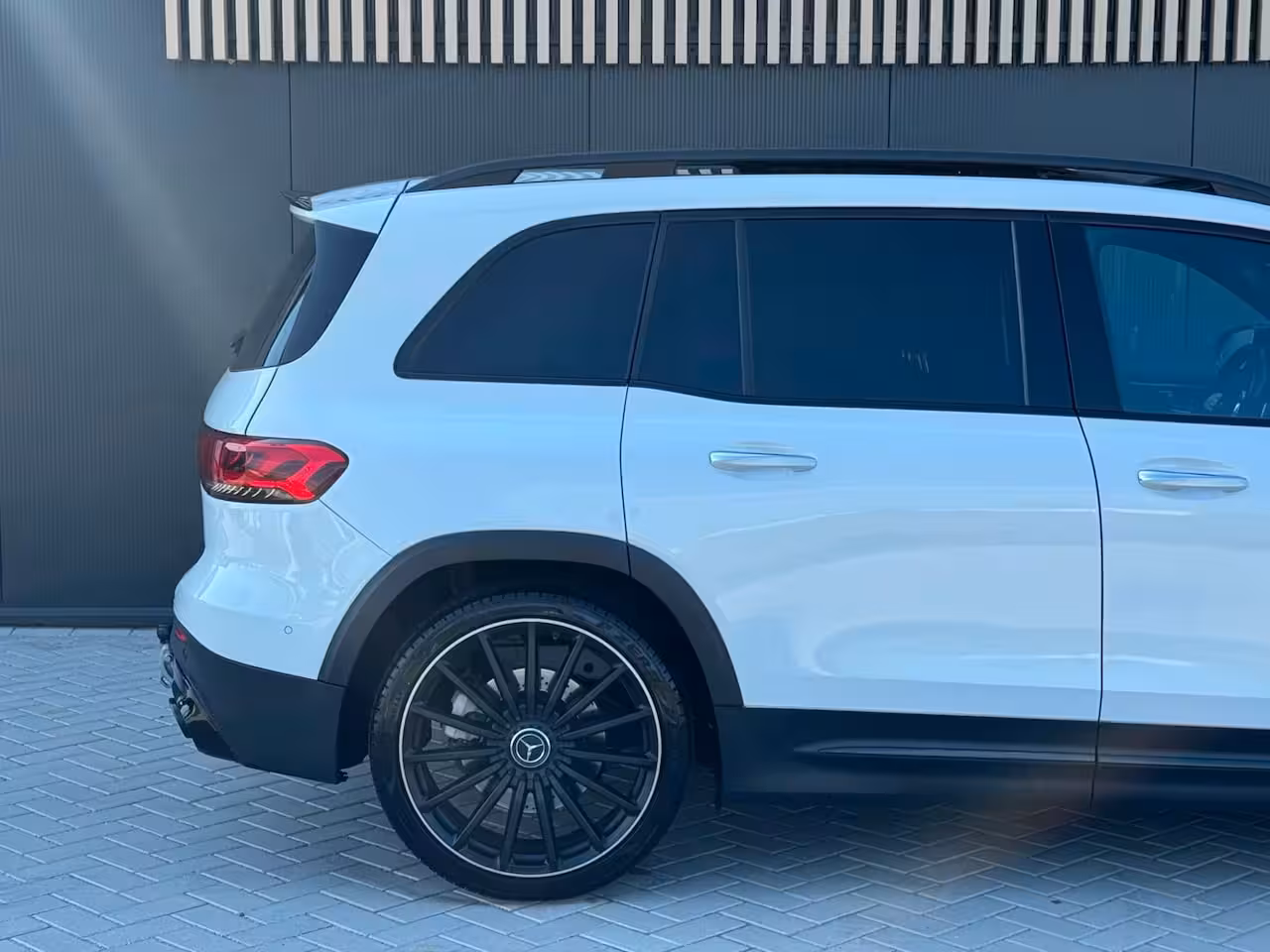 Mercedes-Benz GLB AMG 35 4MATIC Premium Plus | BOMVOL | DEALER