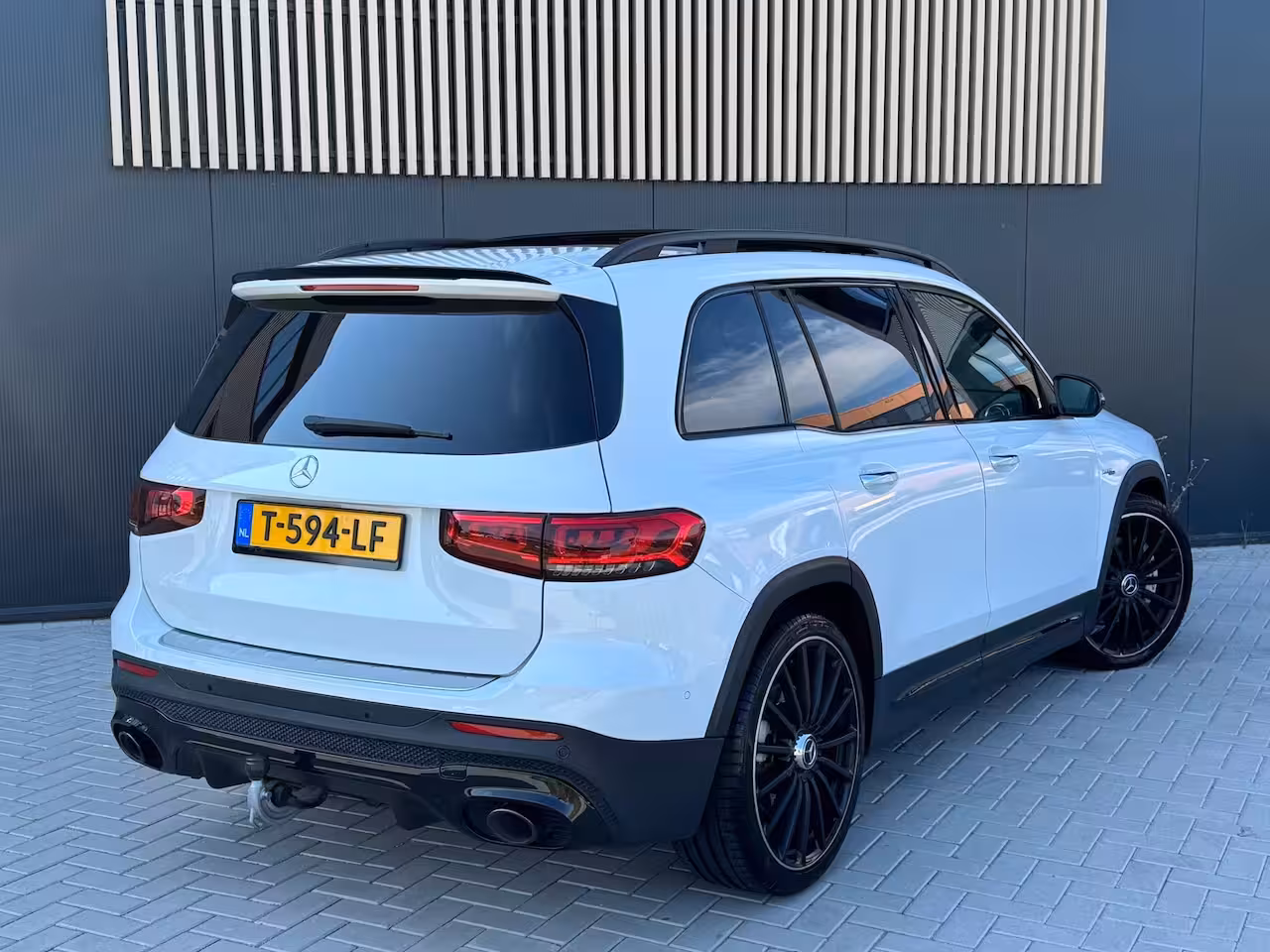 Mercedes-Benz GLB AMG 35 4MATIC Premium Plus | BOMVOL | DEALER