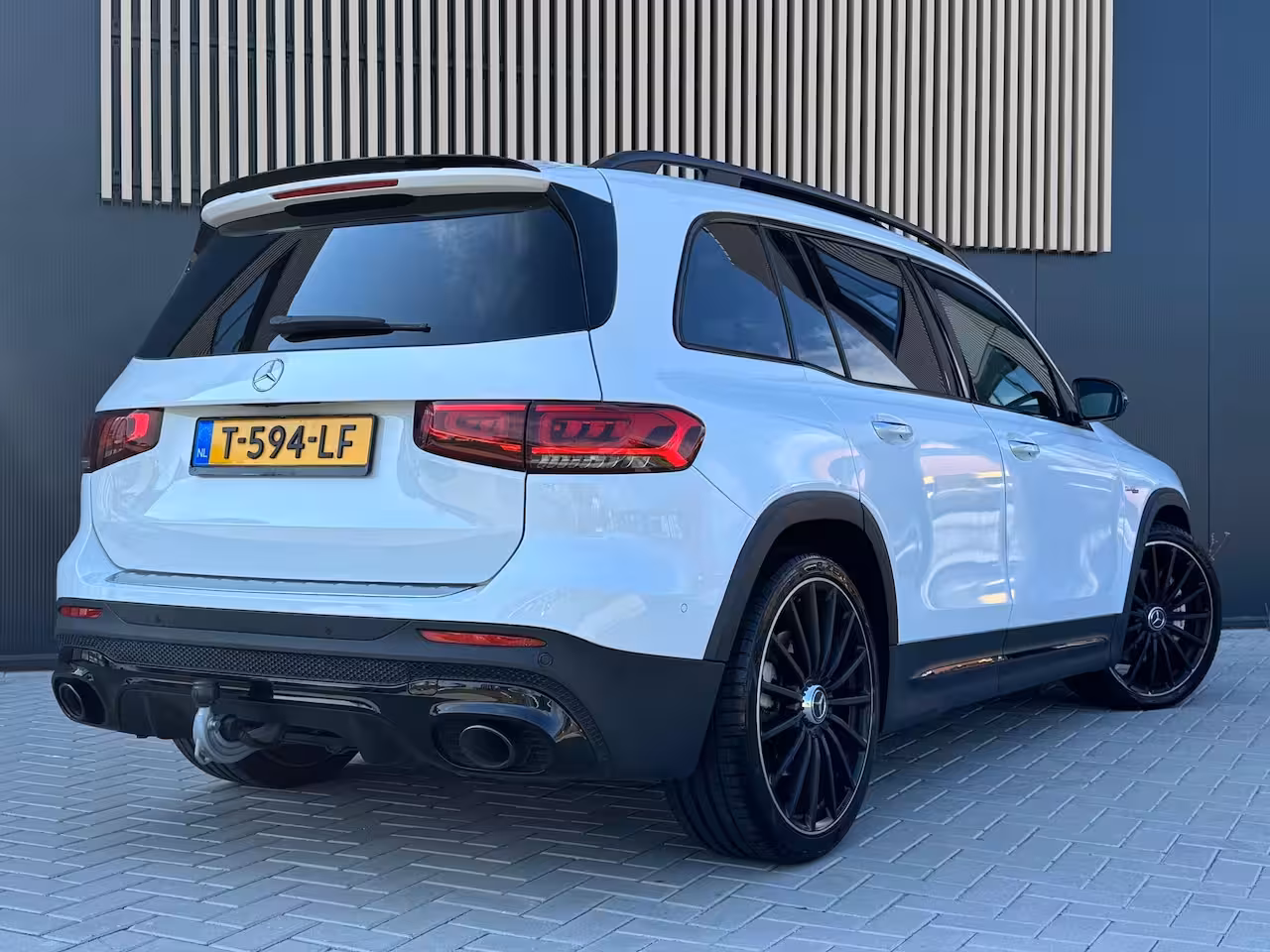 Mercedes-Benz GLB AMG 35 4MATIC Premium Plus | BOMVOL | DEALER