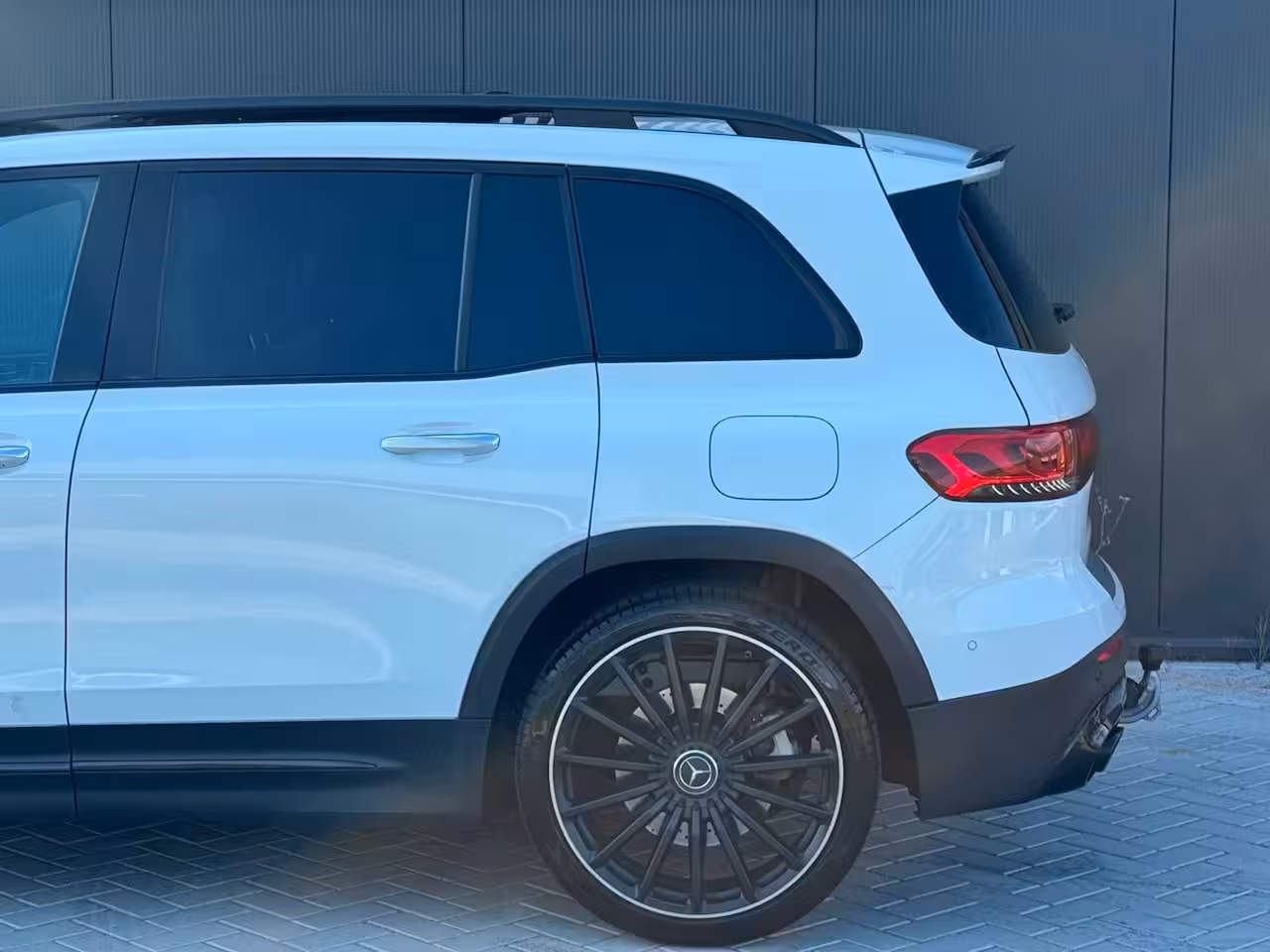 Mercedes-Benz GLB AMG 35 4MATIC Premium Plus | BOMVOL | DEALER