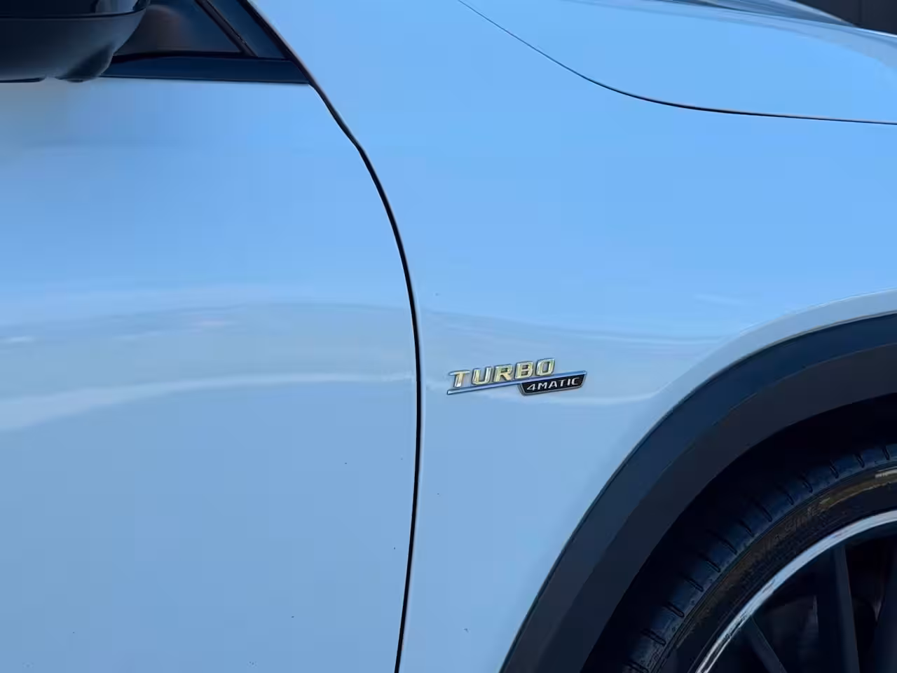 Mercedes-Benz GLB AMG 35 4MATIC Premium Plus | BOMVOL | DEALER