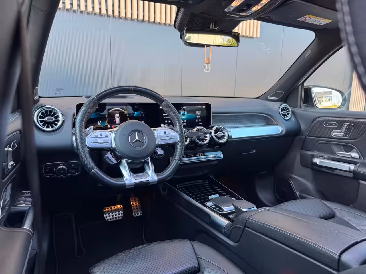 Mercedes-Benz GLB AMG 35 4MATIC Premium Plus | BOMVOL | DEALER