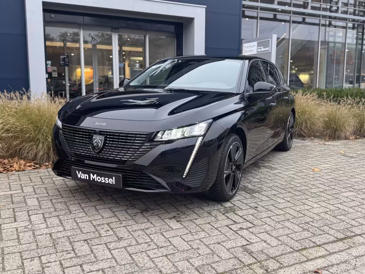 Peugeot E-308 Allure EV 54 kWh l Camera achter | Draadloze Apple Carplay/Android Auto | Stoelverwarming