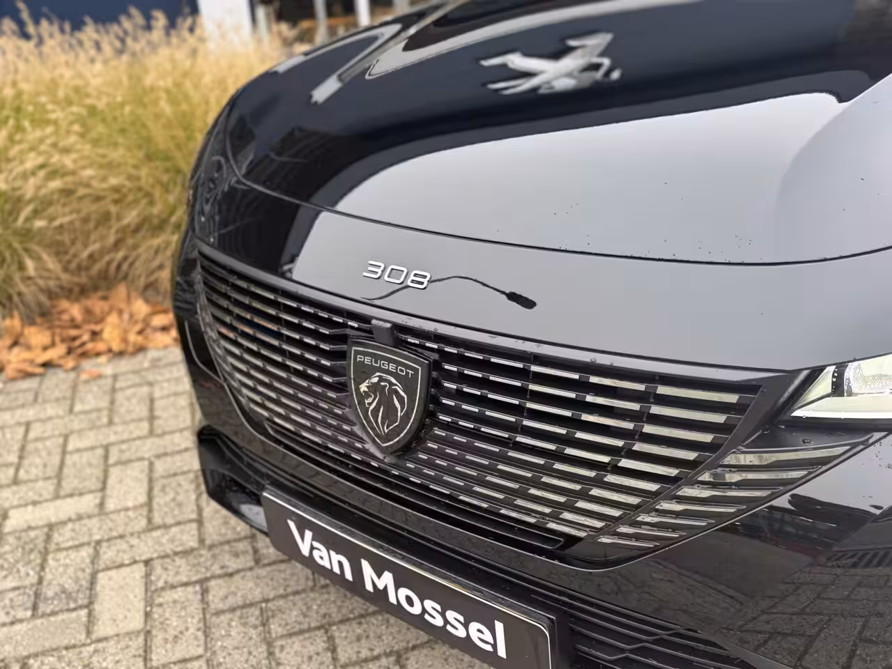 Peugeot E-308 Allure EV 54 kWh l Camera achter | Draadloze Apple Carplay/Android Auto | Stoelverwarming