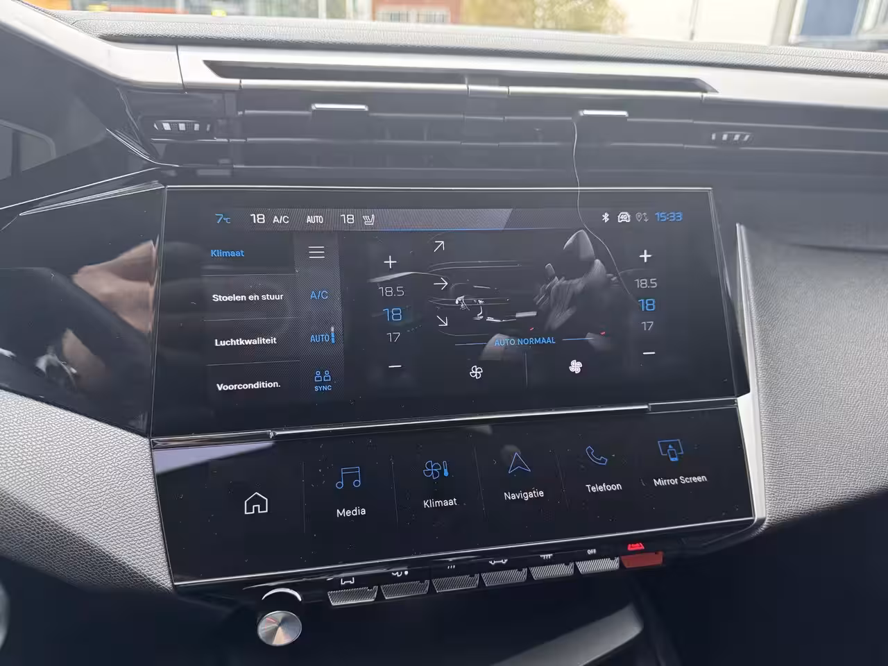 Peugeot E-308 Allure EV 54 kWh l Camera achter | Draadloze Apple Carplay/Android Auto | Stoelverwarming