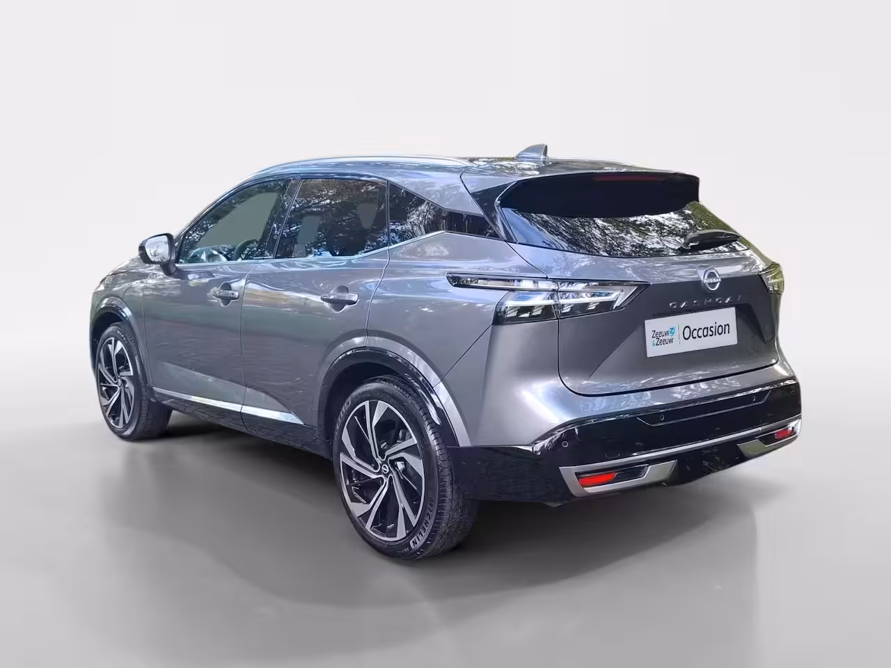 Nissan Qashqai 1.3 MHEV Xtronic Tekna Plus | RONDOM CAMERA | CARPLAY | STOEL, STUUR EN VOORRUITVERWARMING