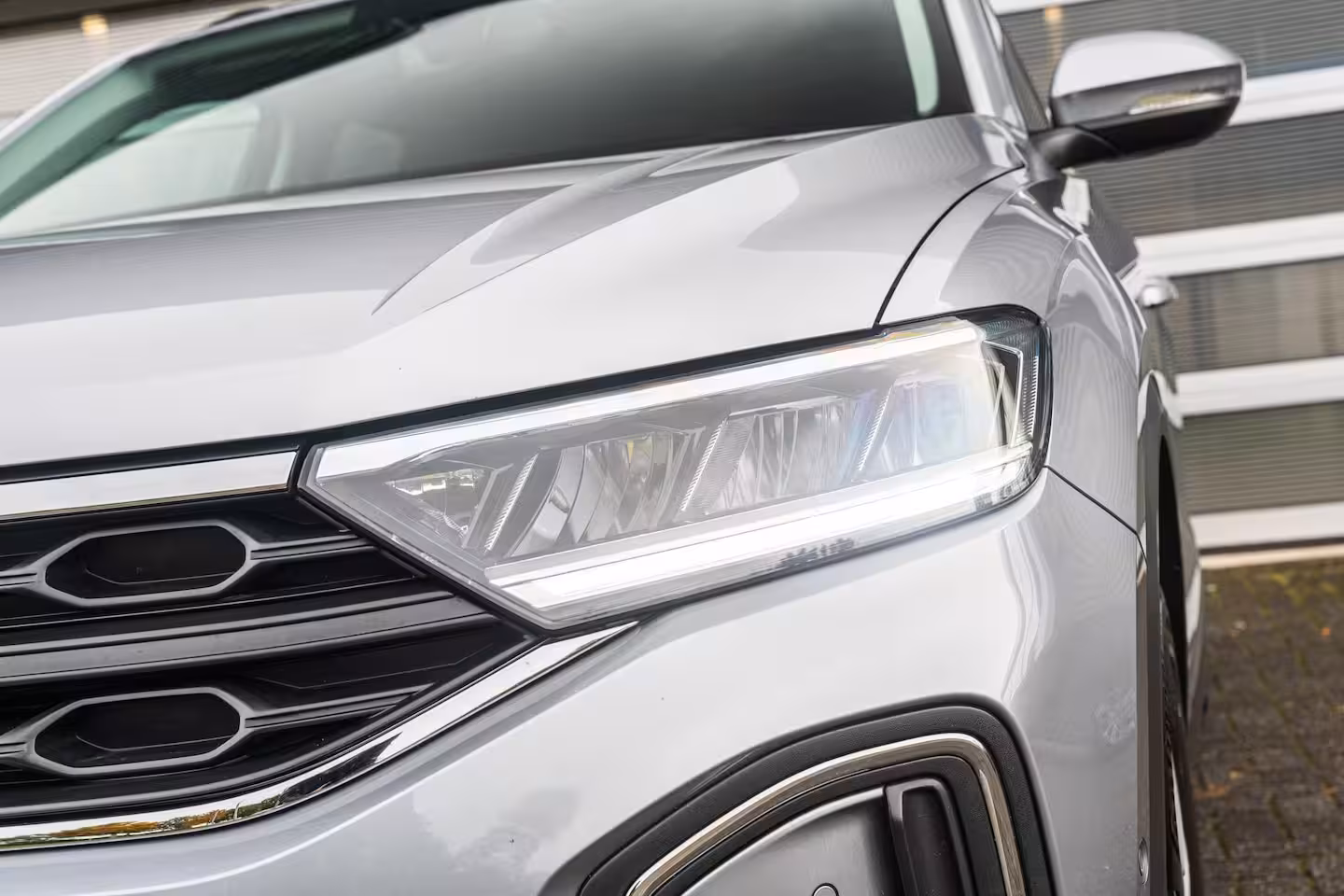 Volkswagen T-Roc 1.0 TSI 110pk Life | Trekhaak | Navigatie | CarPlay/Android Auto | Camera Achter