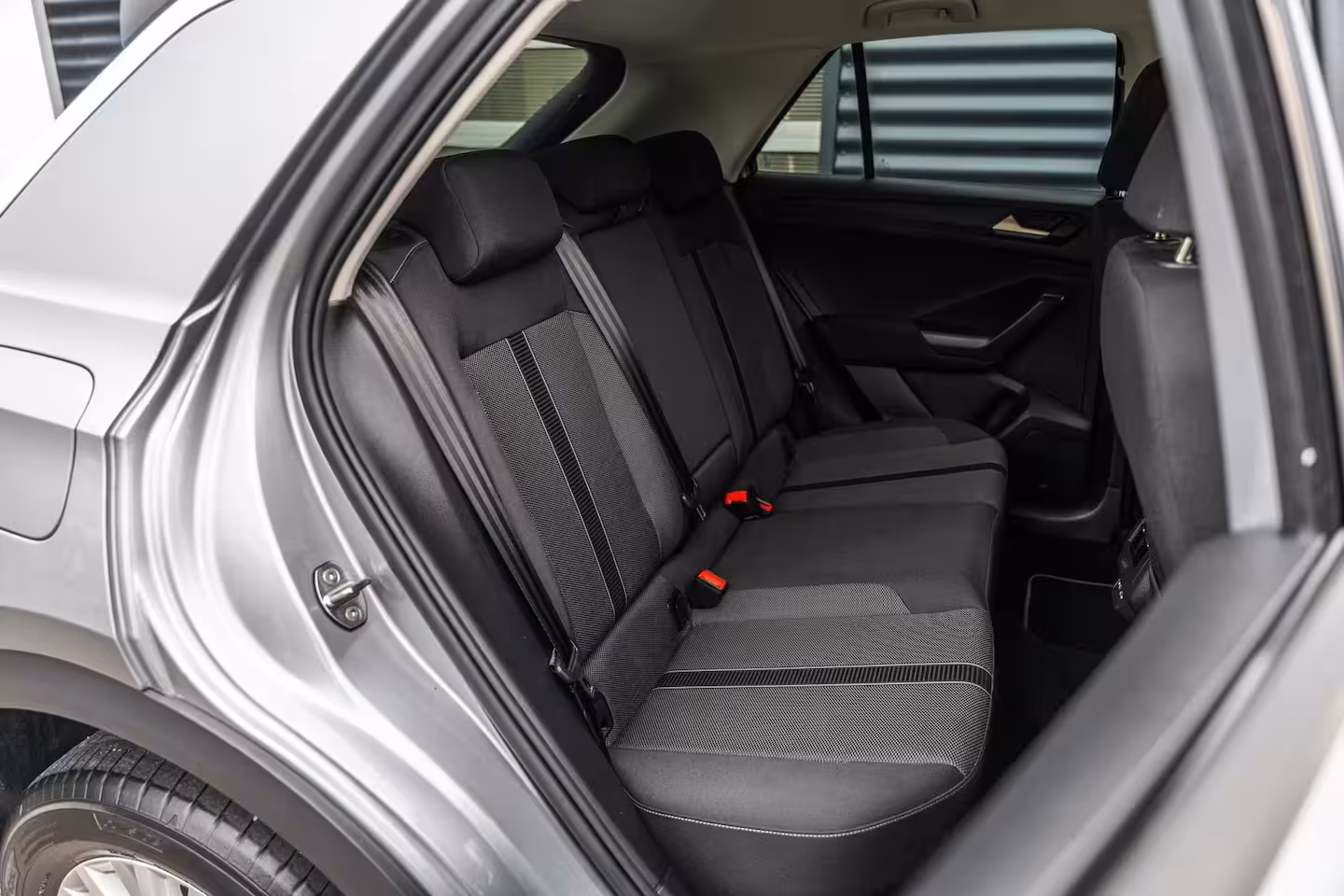 Volkswagen T-Roc 1.0 TSI 110pk Life | Trekhaak | Navigatie | CarPlay/Android Auto | Camera Achter