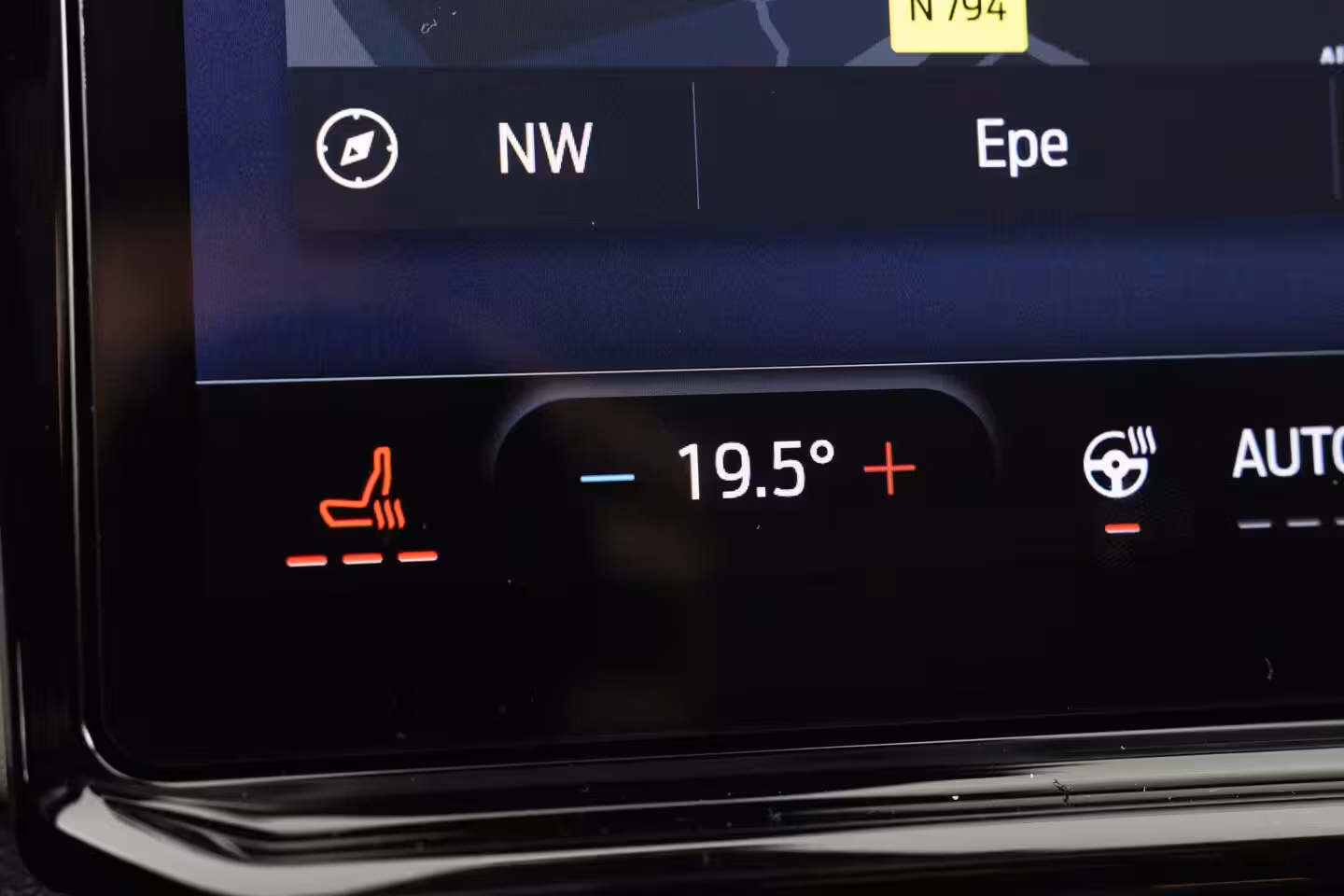 Ford Puma Gen-E Select FWD 47 kWh | Winter Pack | Camera | Elektrische Kofferklep | Navigatie | Draadloze
