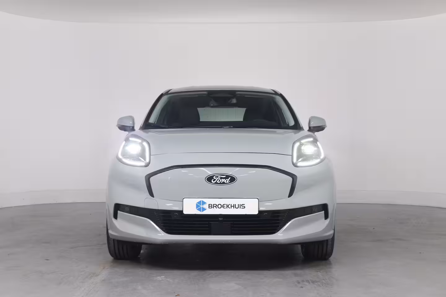 Ford Puma Gen-E Select FWD 47 kWh | Winter Pack | Camera | Elektrische Kofferklep | Navigatie | Draadloze