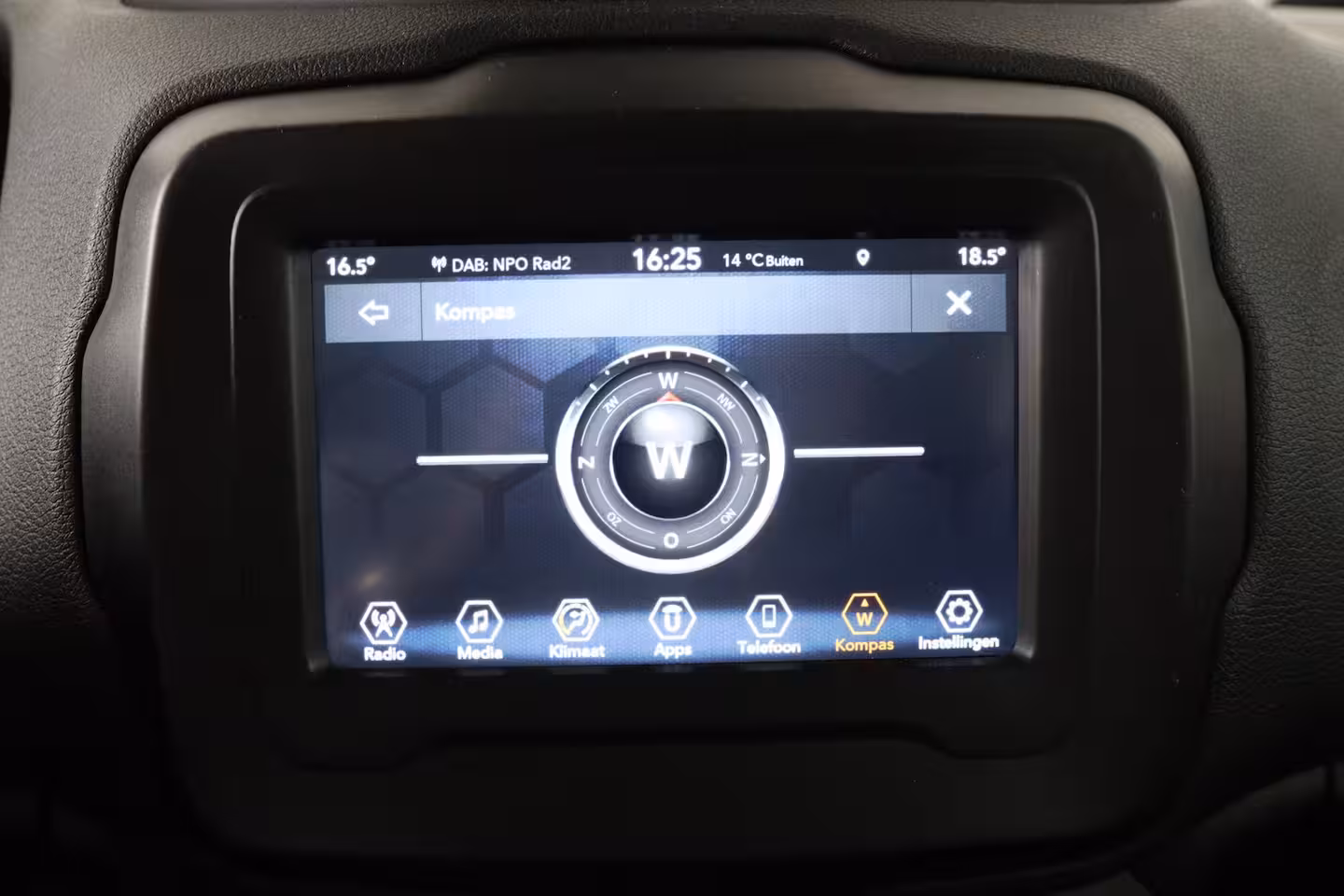 Jeep Renegade 1.3T DDCT Longitude | Automaat | Navi By App | Clima | Cruise Control | DAB | Parkeersenso