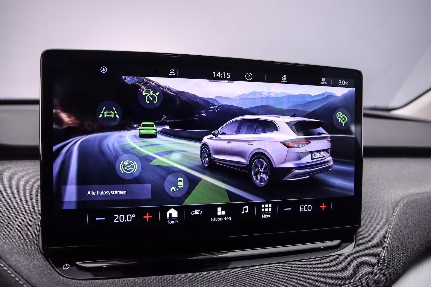Skoda Enyaq iV 80 204pk Automaat Adaptive cruise control, Navigatie, Achteruitrijcamera, LED koplampen, S