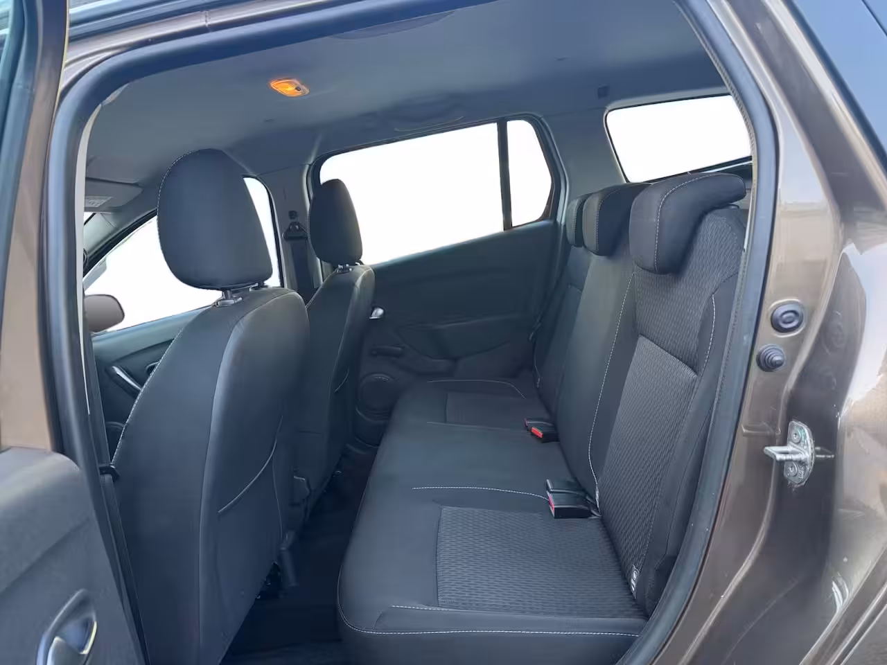 Dacia Logan MCV 0.9 TCe Laureate | 100% onderhouden | Elektr. ramen voor | Airco | Parkeersensor achter |