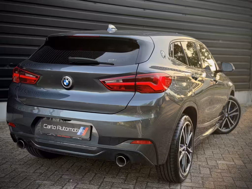 BMW X2 sDrive20i M-SPORT PANO|HUD|H/K|CAMERA|KEYLESS