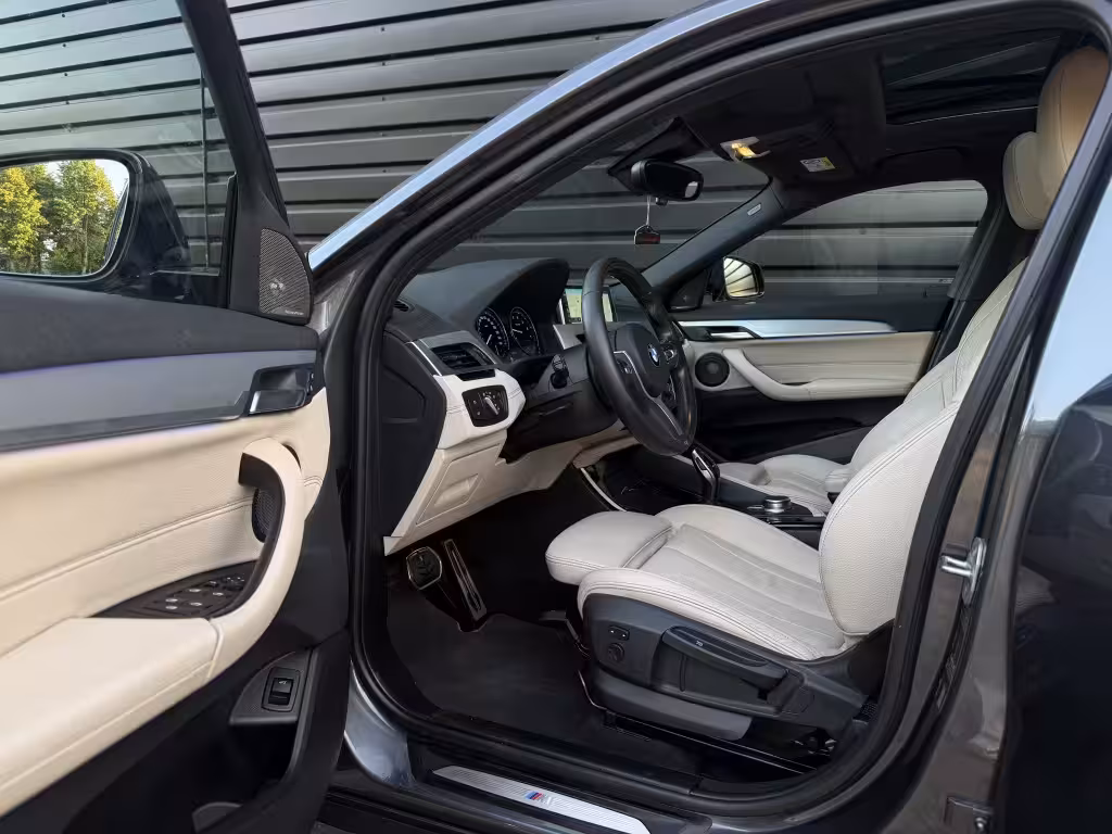 BMW X2 sDrive20i M-SPORT PANO|HUD|H/K|CAMERA|KEYLESS