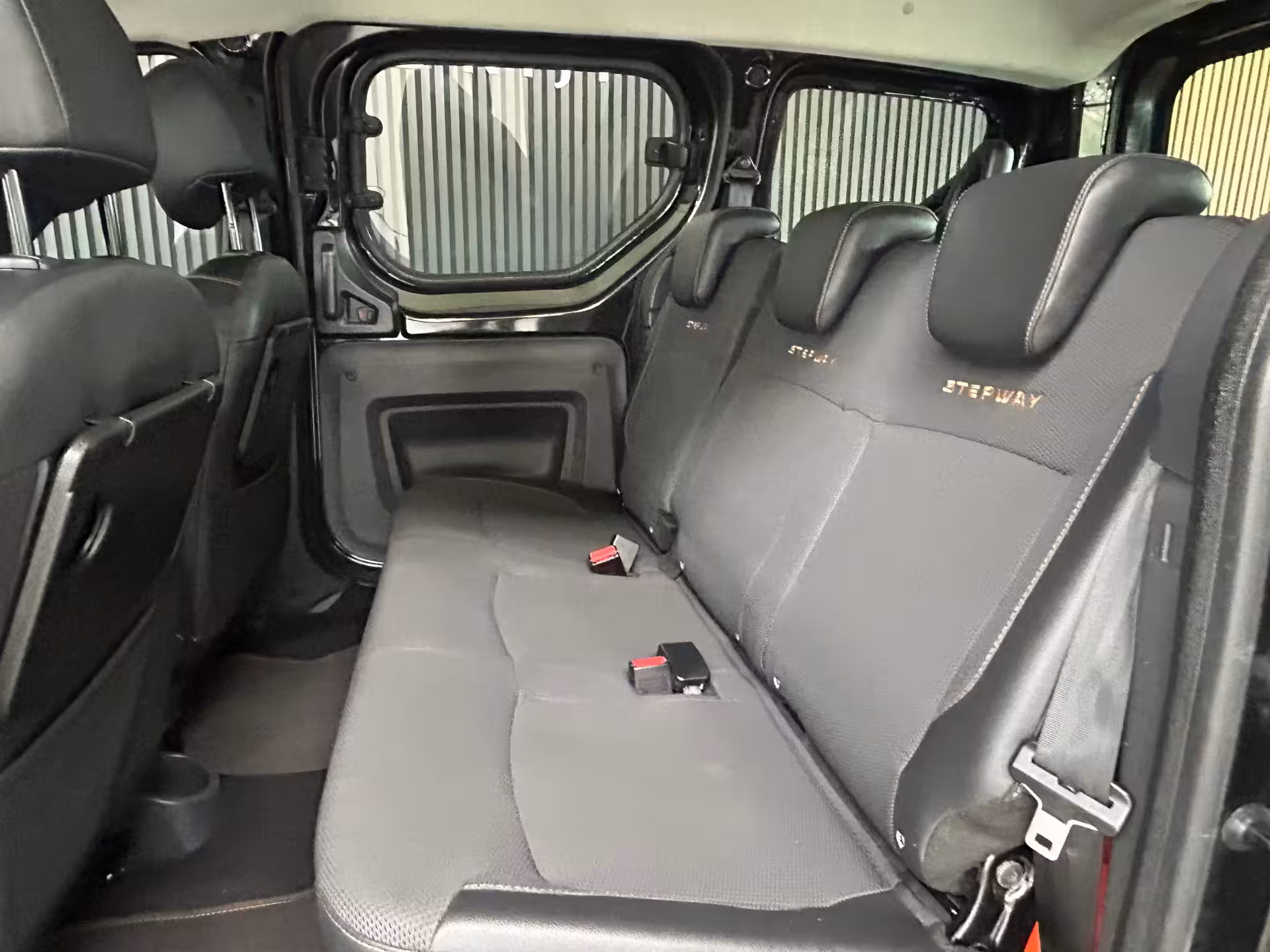 Dacia Dokker 1.2 TCe S&S Ambiance CAMERA|STOELVERWARMING|AIRCO|NAVI