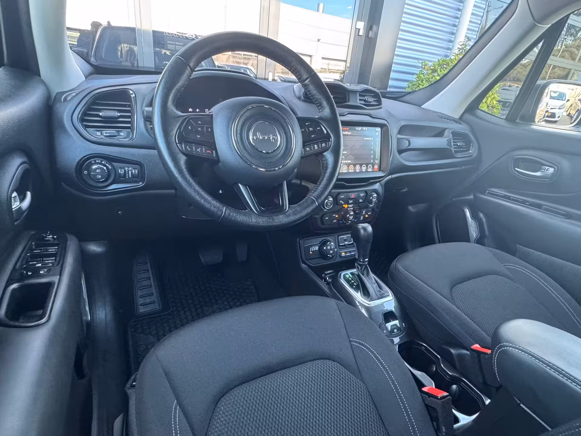 Jeep Renegade 4xe 240 Plug-in Hybrid Electric S AUTOMAAT|CAMERA|APPLECARPLAY|19INCH LM-VELGEN|NAVI