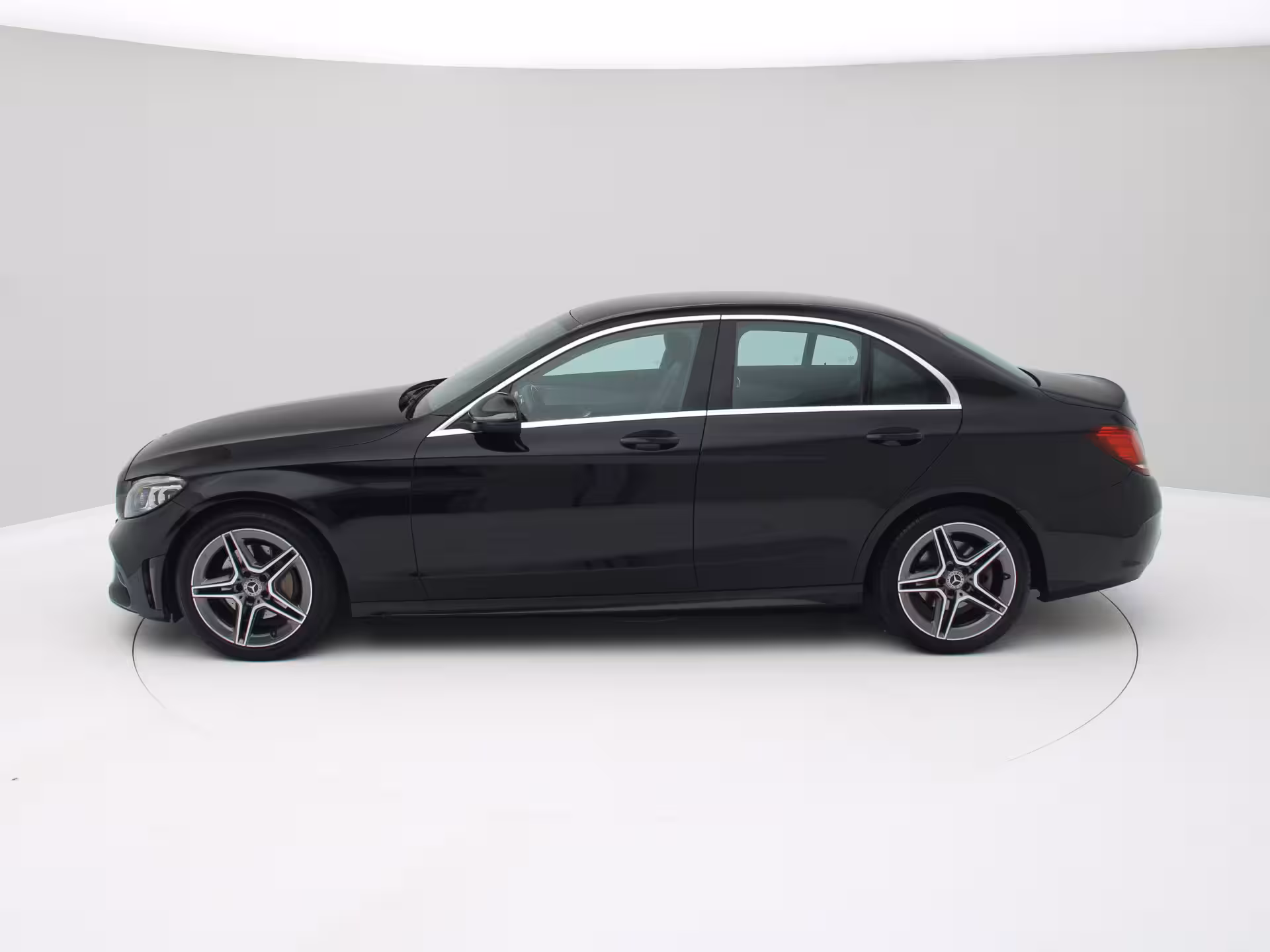 Mercedes-Benz C-klasse 180 AMG Distronic, Carplay, Camera