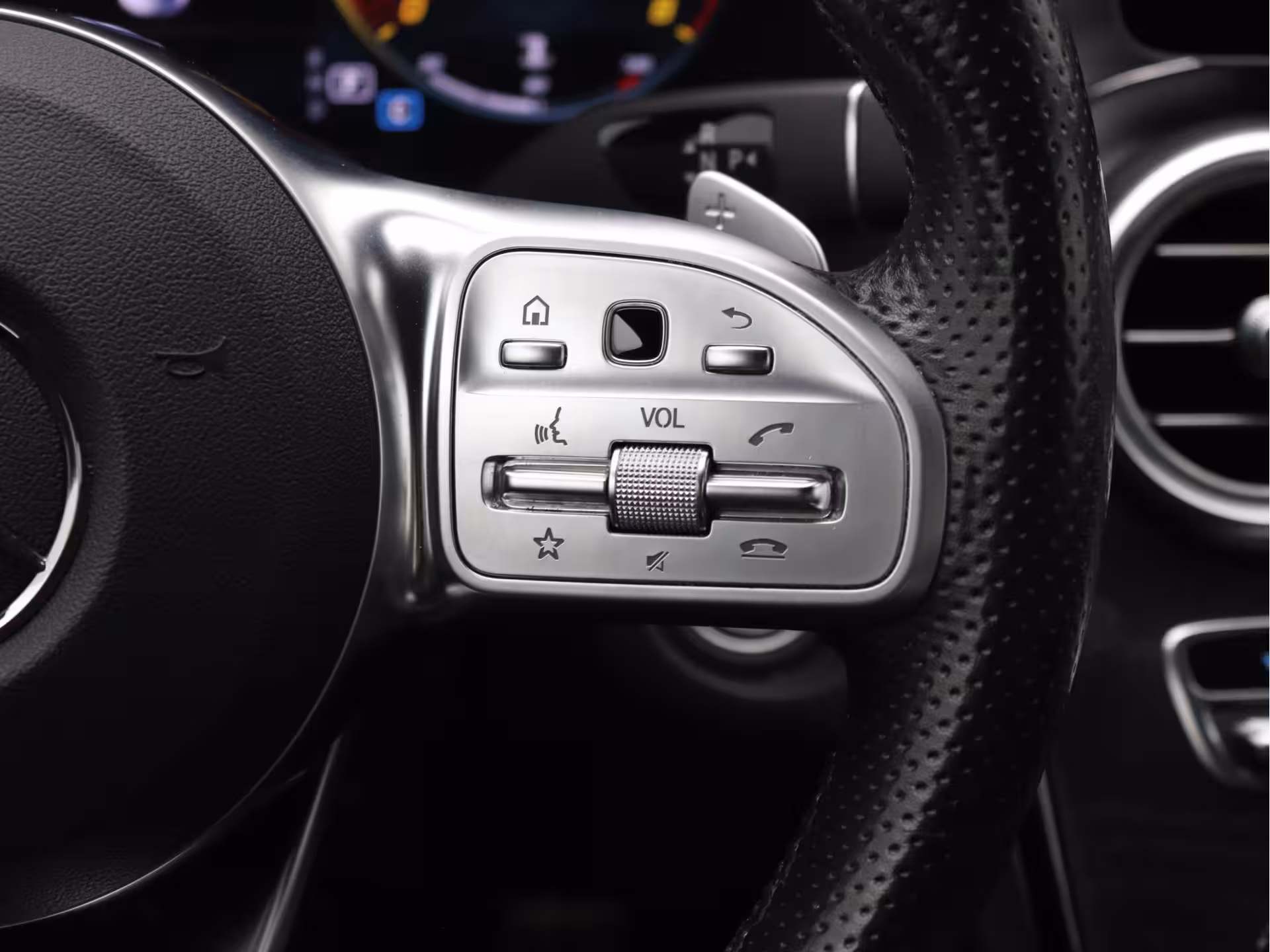 Mercedes-Benz C-klasse 180 AMG Distronic, Carplay, Camera