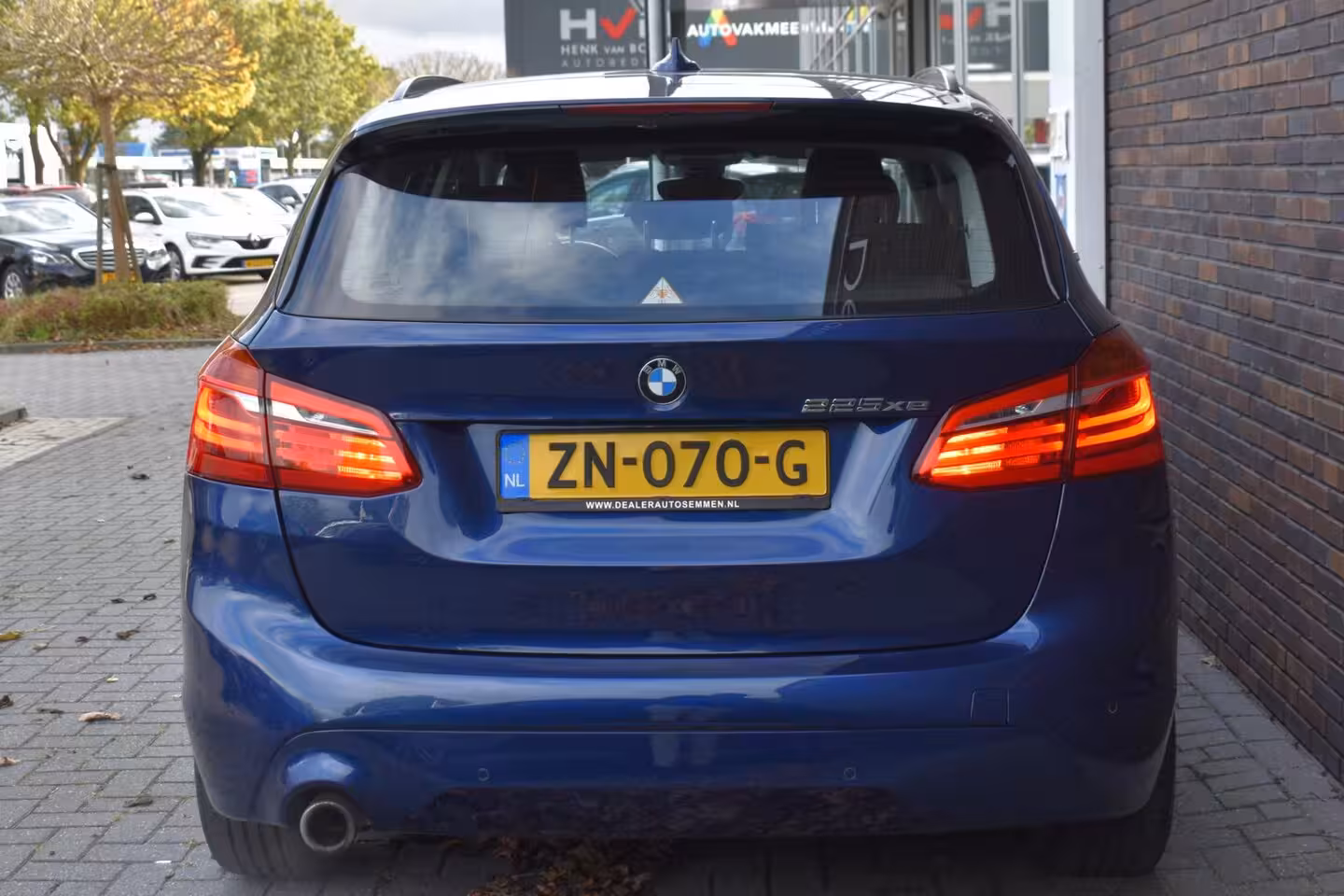 BMW 2-serie Active Tourer 225xe LEDER SPORTSTOELEN NAVIGATIE LMV LED