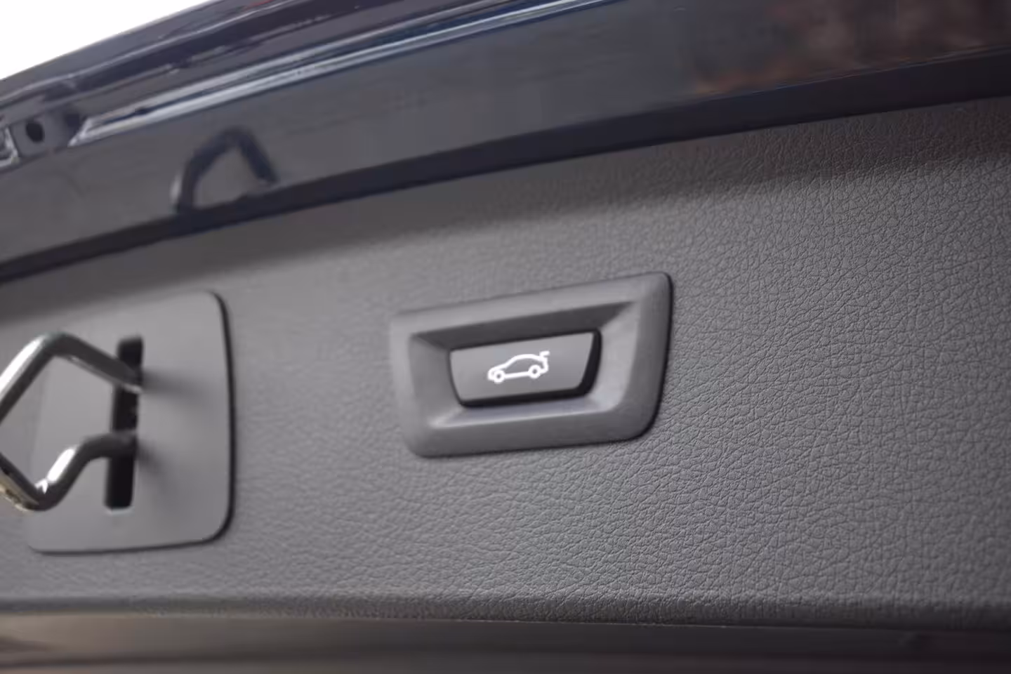 BMW 2-serie Active Tourer 225xe LEDER SPORTSTOELEN NAVIGATIE LMV LED