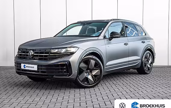 Volkswagen Touareg 3.0 TSi eHybrid 4MOTION R Edition l Panoramadak l Luchtvering l 360gr Camera l Stoelkoelin