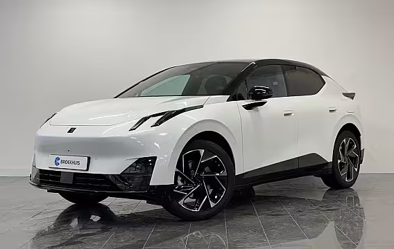 Lynk & Co 02 More 66 kWh | 22 kW lader | 360 Camera | Memory seats | High end audio | Apple Carplay/And