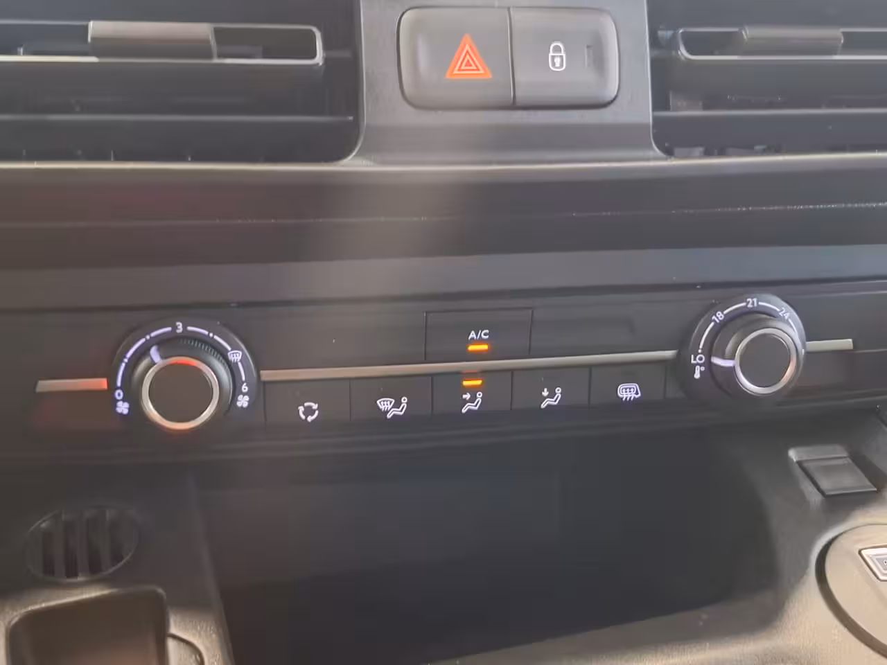 Toyota PROACE CITY Electric Comfort Long 50 kWh | L2 | Android/Apple Carplay | Achteruitrijcamera | Cruise Control | A
