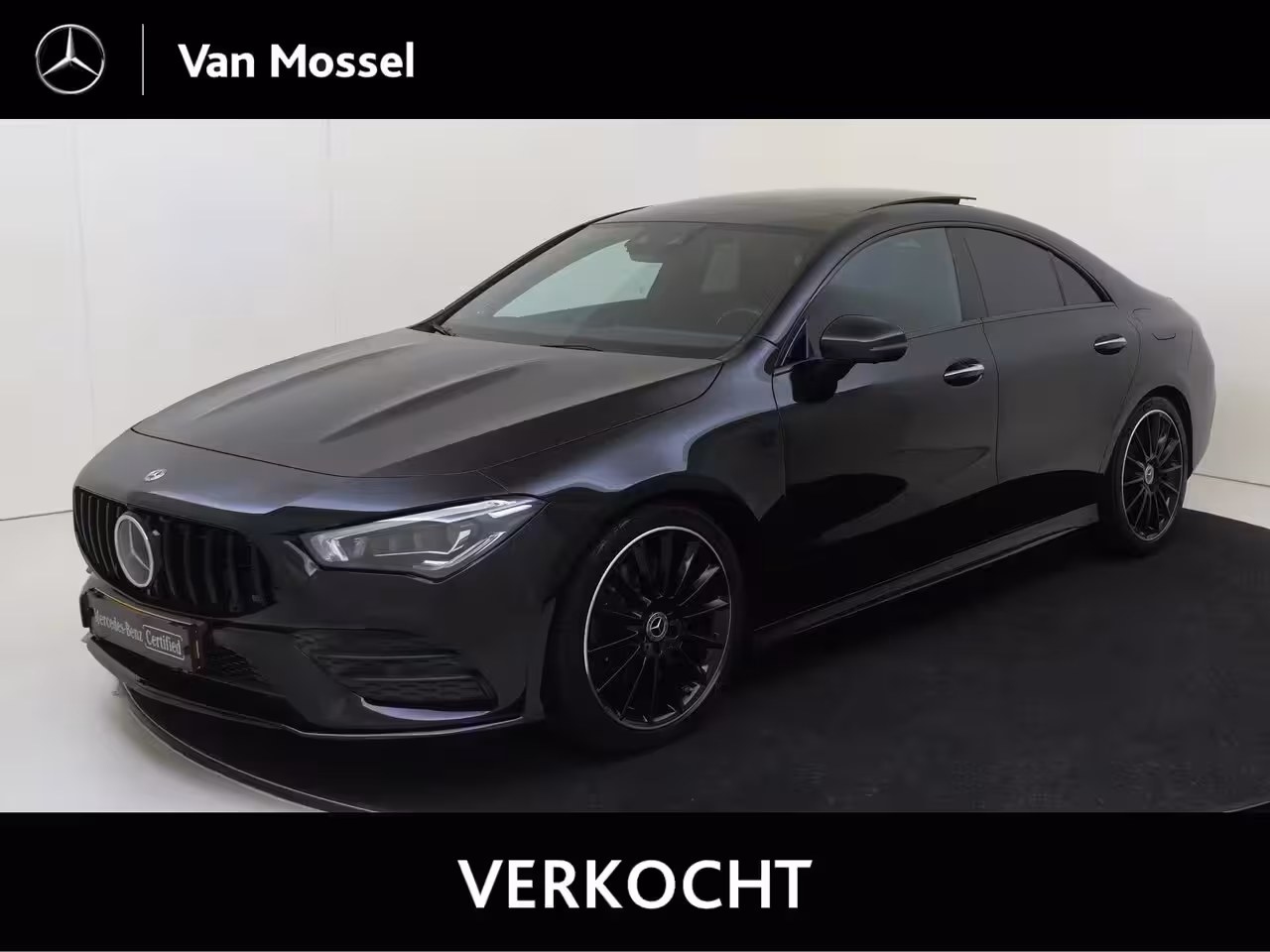 Mercedes-Benz CLA-Klasse 250 Premium Plus / AMG/ Panoramadak/ Memory/ Sfeerverlichting/ 19 inch/ Burmester