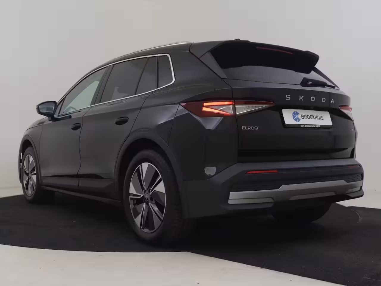 Skoda Elroq Business Edition | Cruise control met speedlimiter | Driving mode select | LED interieurve