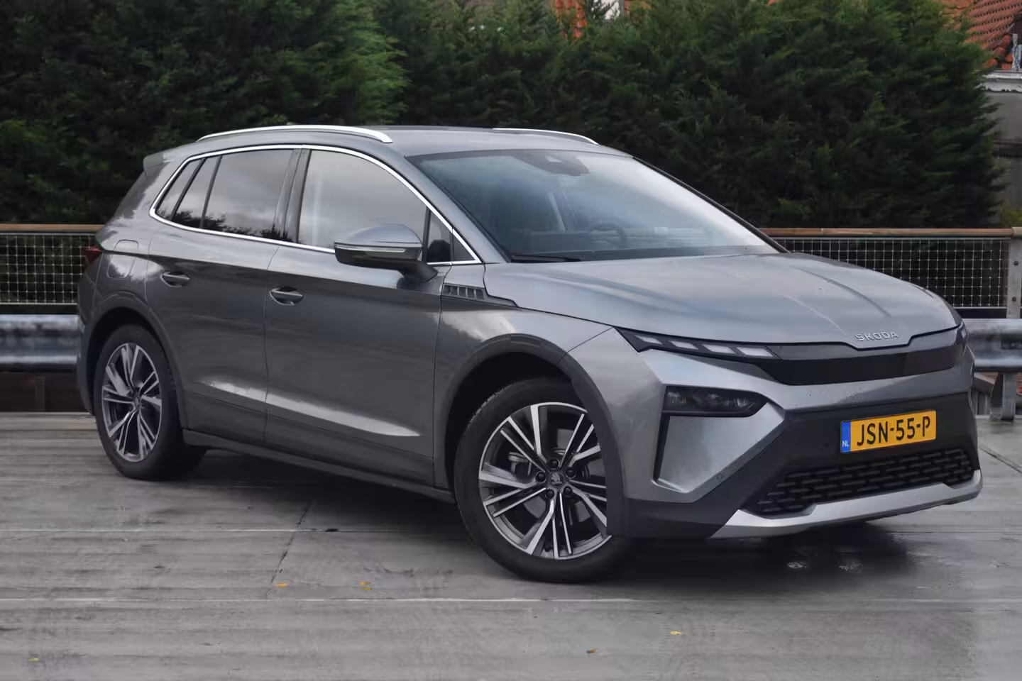 Skoda Elroq 60 Business Edition 204PK | TREKHAAK | STOEL+STUURVERW. | CAMERA | CARPLAY | ADAPT. CRUISE