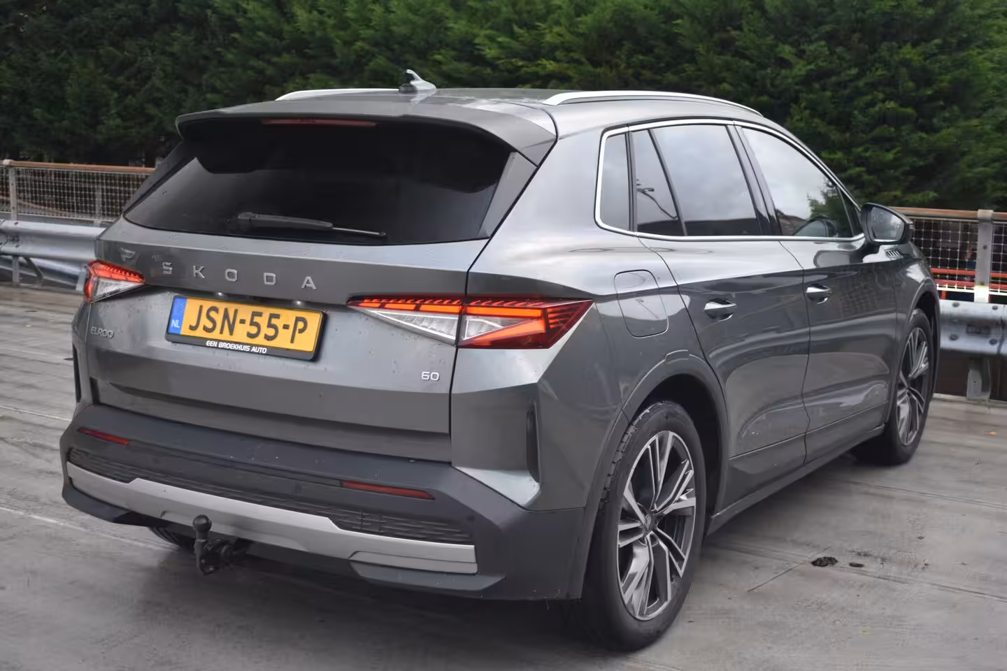 Skoda Elroq 60 Business Edition 204PK | TREKHAAK | STOEL+STUURVERW. | CAMERA | CARPLAY | ADAPT. CRUISE
