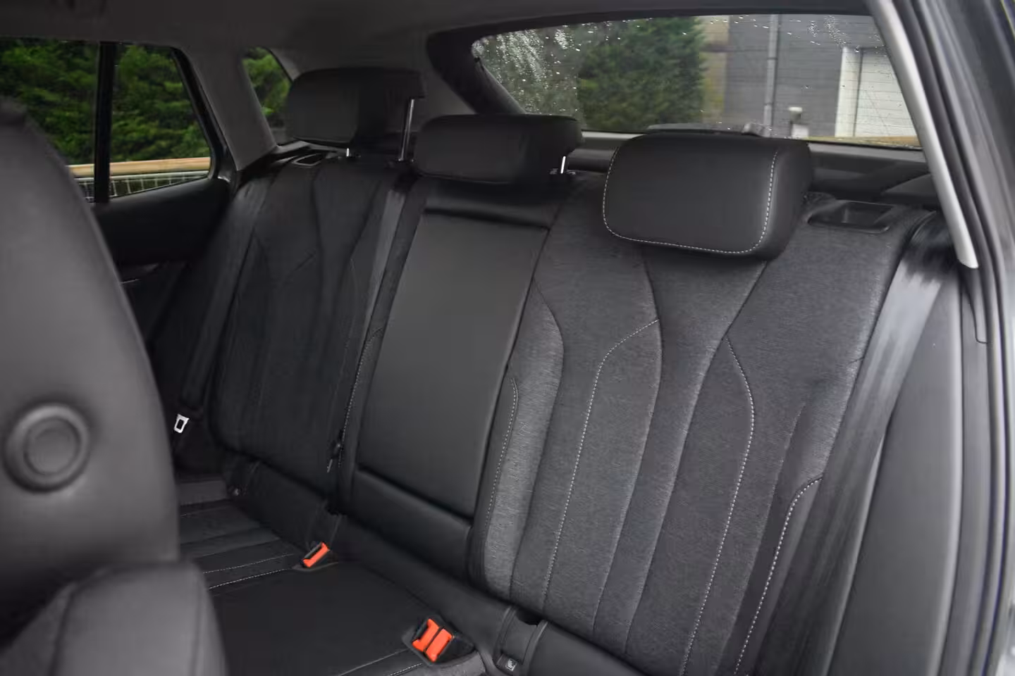 Skoda Elroq 60 Business Edition 204PK | TREKHAAK | STOEL+STUURVERW. | CAMERA | CARPLAY | ADAPT. CRUISE