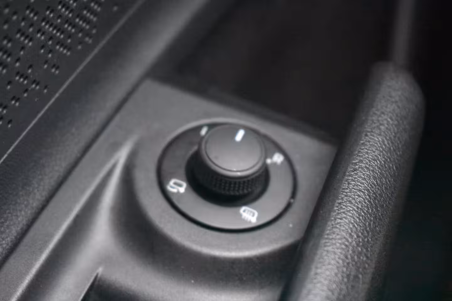 Skoda Elroq 60 Business Edition 204PK | TREKHAAK | STOEL+STUURVERW. | CAMERA | CARPLAY | ADAPT. CRUISE