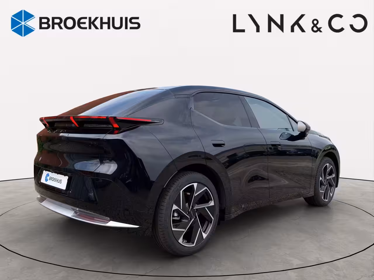 Lynk & Co 02 66 kWh More MY27 | 22 kW lader | 360 Camera | Memory seats | High end audio | Apple Carpla