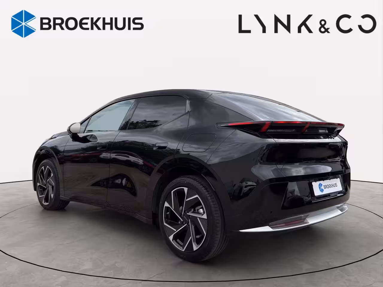 Lynk & Co 02 66 kWh More MY27 | 22 kW lader | 360 Camera | Memory seats | High end audio | Apple Carpla
