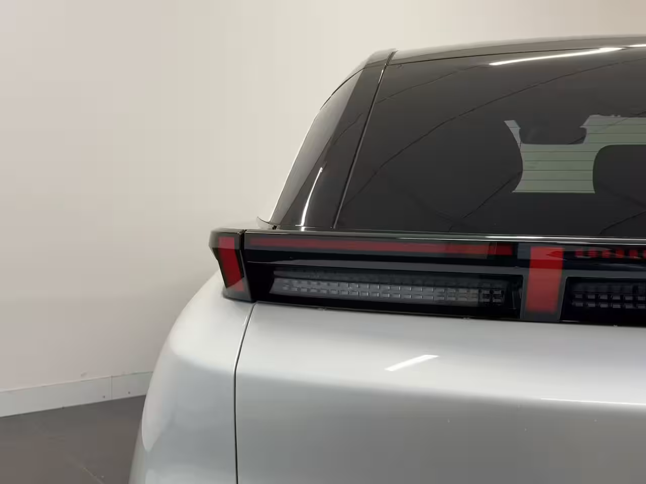 Lynk & Co 02 More 66 kWh | 22 kW lader | 360 Camera | Memory seats | High end audio | Apple Carplay/And
