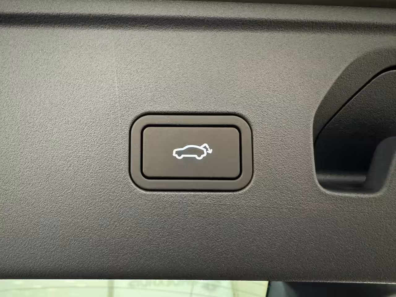 Lynk & Co 02 More 66 kWh | 22 kW lader | 360 Camera | Memory seats | High end audio | Apple Carplay/And