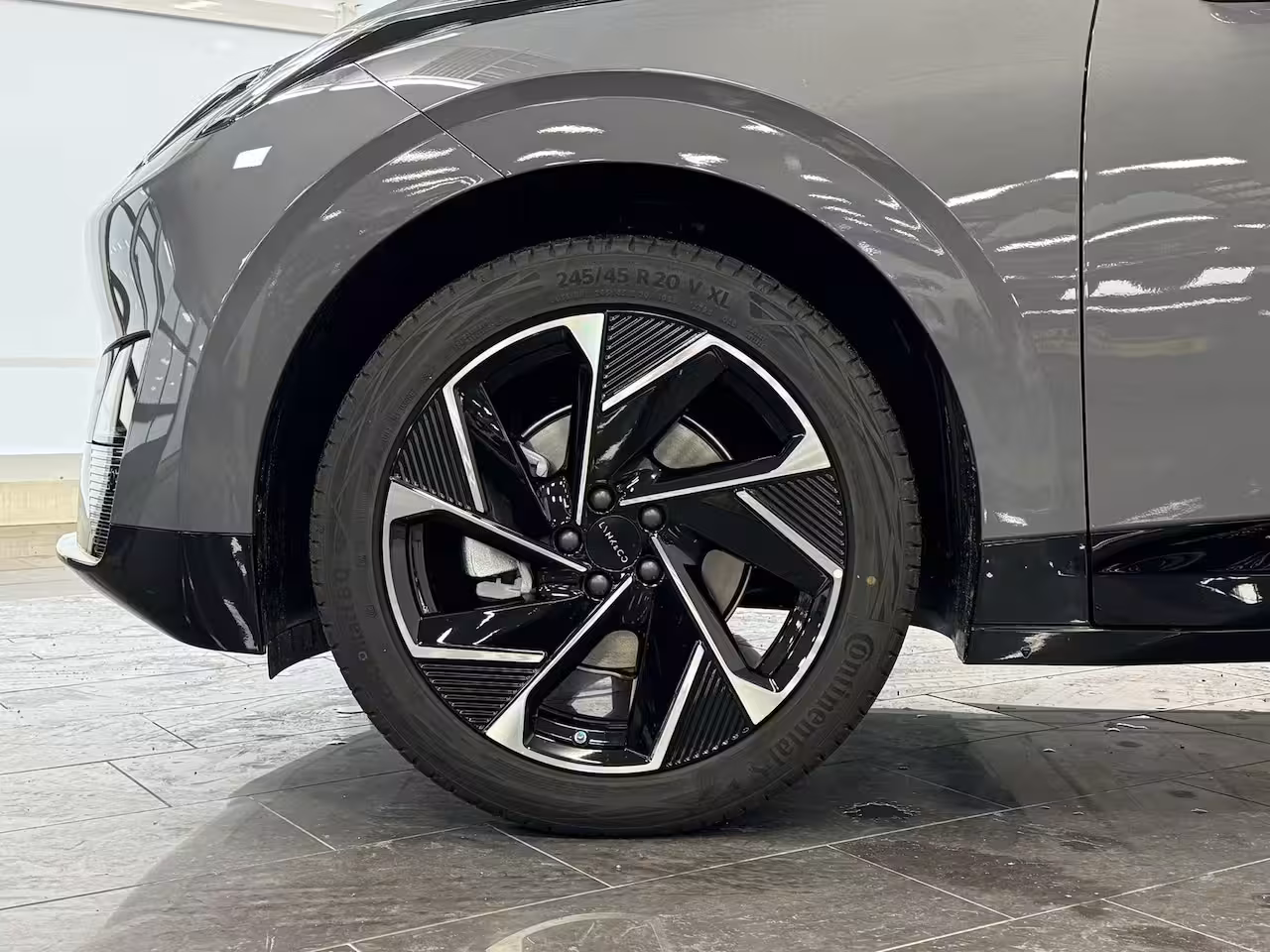 Lynk & Co 02 More 66 kWh | 22 kW lader | 360 Camera | Memory seats | High end audio | Apple Carplay/And