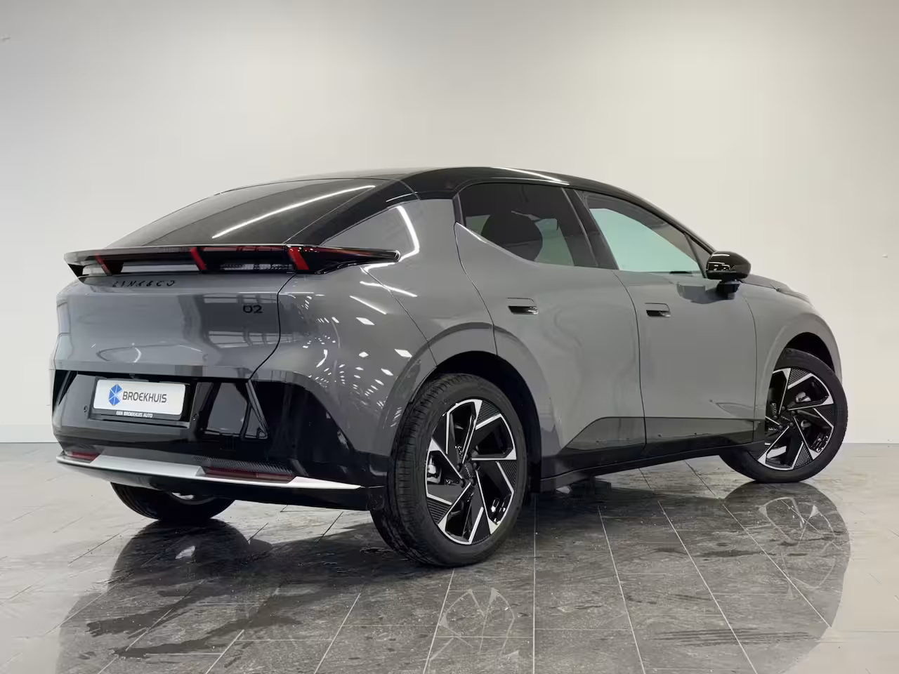 Lynk & Co 02 More 66 kWh | 22 kW lader | 360 Camera | Memory seats | High end audio | Apple Carplay/And