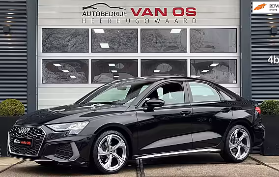 Audi A3 Limousine 35 TFSI S edition Automaat / Virtual dashboard / Garantie
