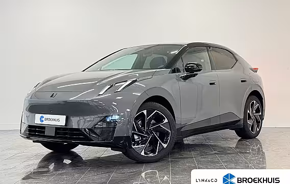 Lynk & Co 02 More 66 kWh | 22 kW lader | 360 Camera | Memory seats | High end audio | Apple Carplay/And