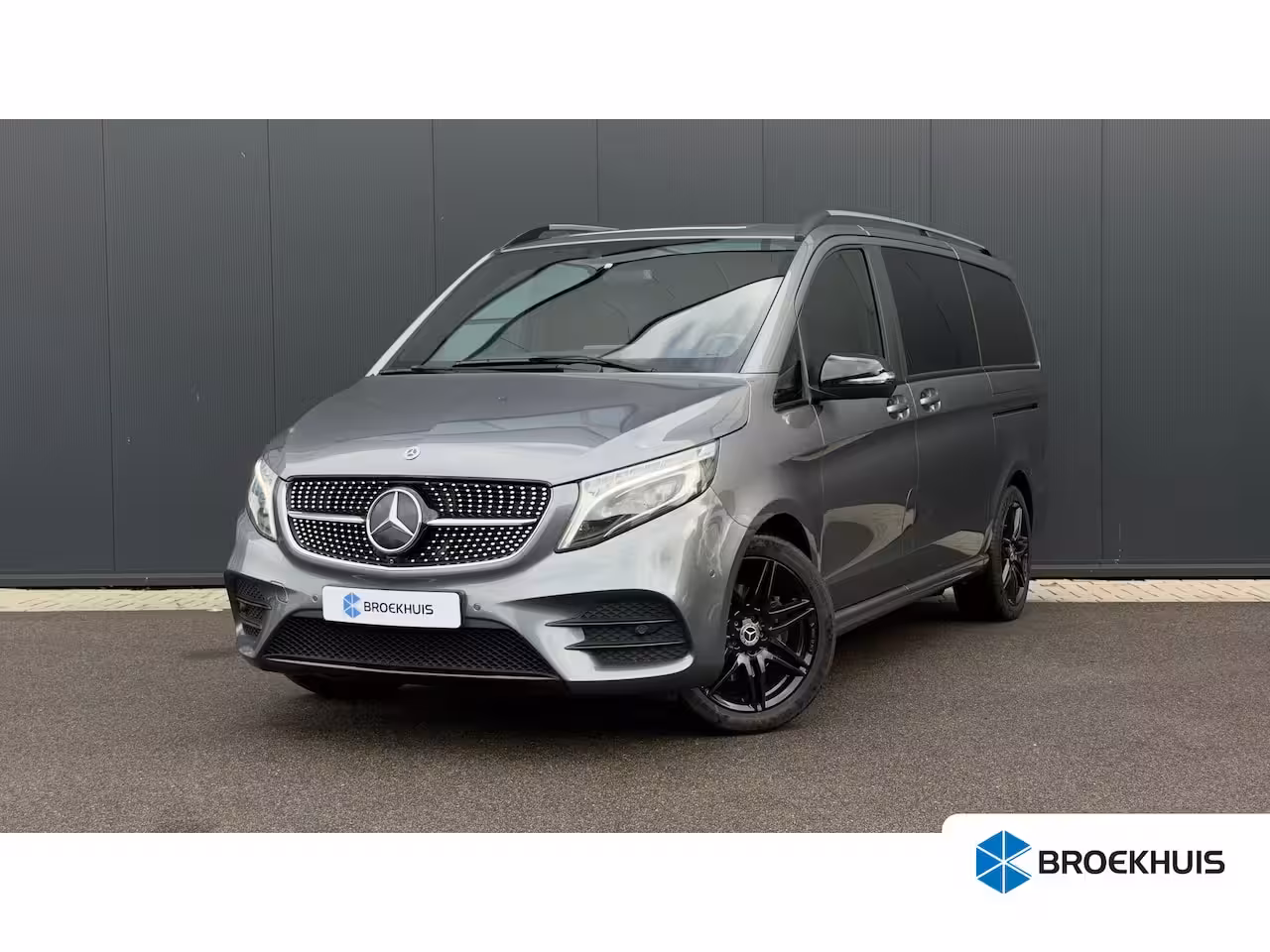 Mercedes-Benz V-klasse 220d Lang DC Avantgarde Edition | Nieuwstaat | 360 Camera | Leder | Dubbele Schuifdeur